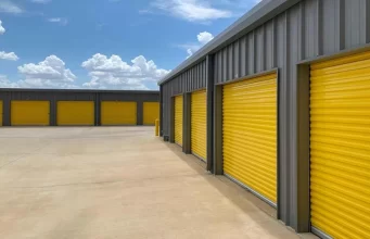 How New Commercial Garage Doors Help Businesses Run Smoother